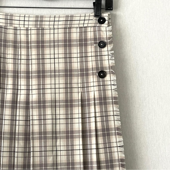 Aritzia Plaid Midi Skirt in Brown and Cream - Picture 4 of 9